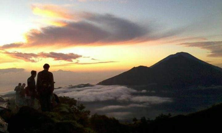 Easy Way To Reach Mount Batur Sunrise Trekking From Ubud