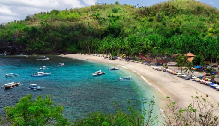 nusa penida from seminyak