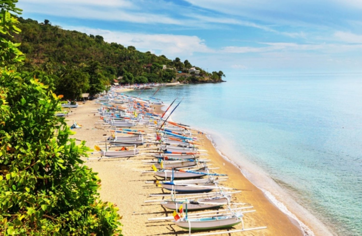 Cost of taxi from ubud to amed